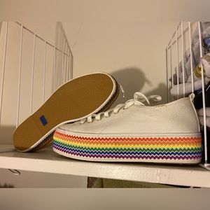 Size 8 Platform Rainbow Keds